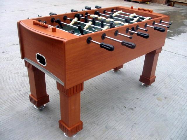 Adults Classic Sport Game Table 5 Feet Wooden Football Table With PVC Handle