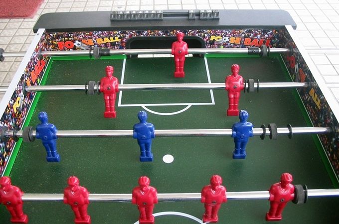 MDF 4FT Soccer Table With Colorful Player , Easy Assembly Professional Foosball Table