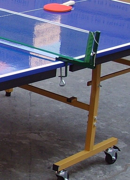 Indoor Outdoor Table Tennis Table , Blue Folding Ping Pong Table For Competition